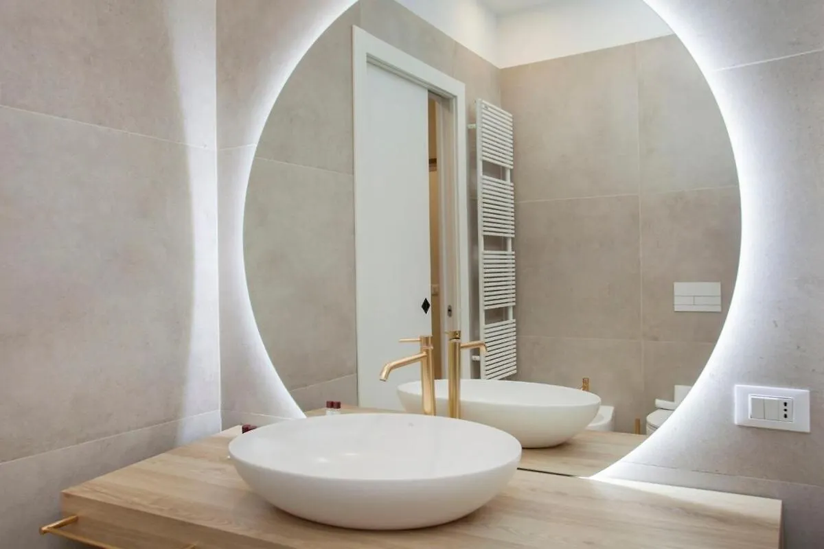 We Home - Costanza House Milan 0*,