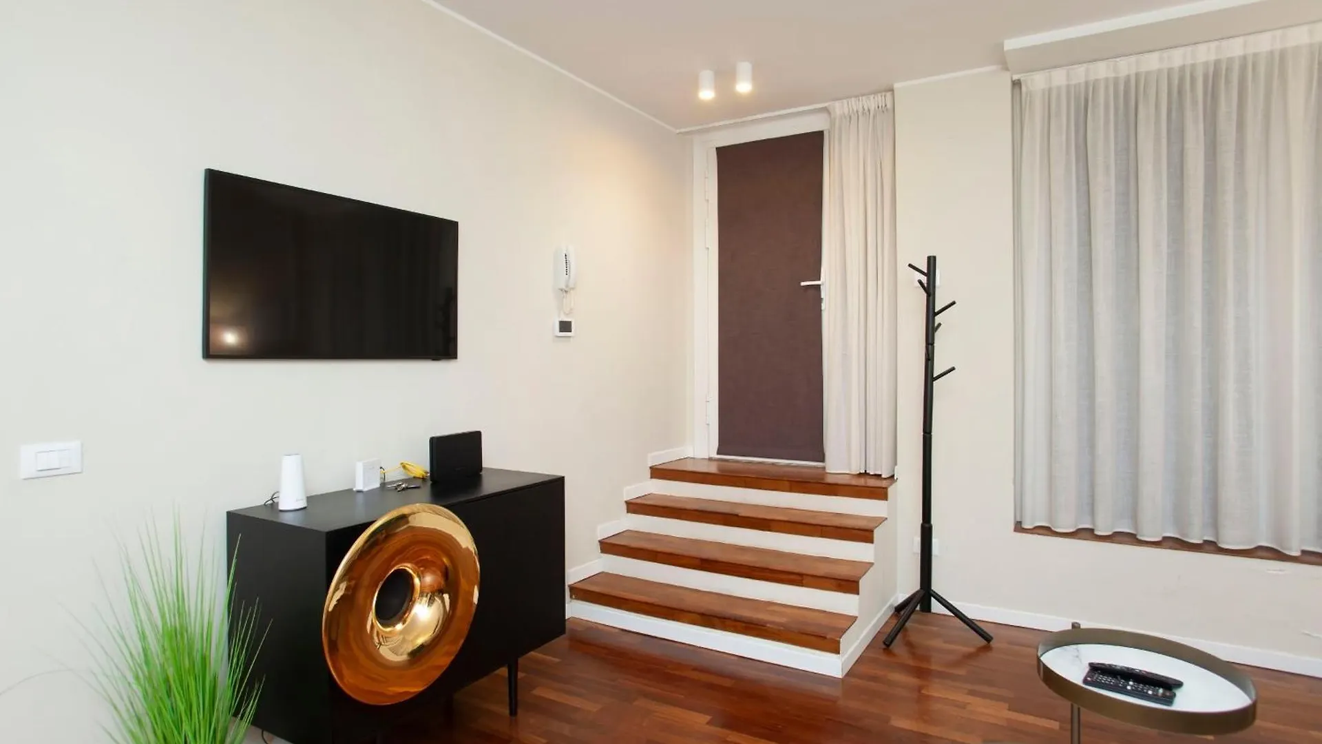 We Home - Costanza House Milan